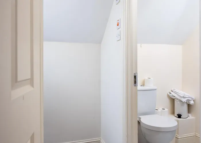 Central 1Br Home Near Harolds Cross Village & Grand Canal * Dublin