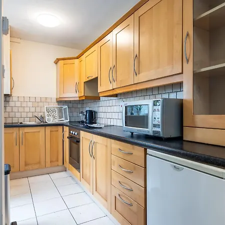Central 1Br Home Near Harolds Cross Village & Grand Canal * Dublin